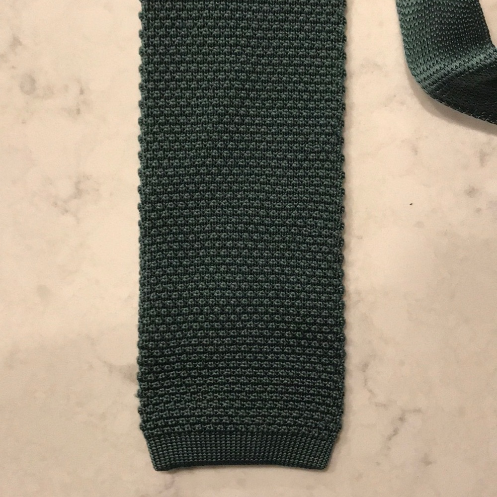 Brooks Brothers tie